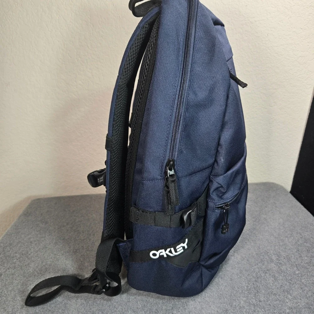 Oakley Street Backpack Fathom Navy Blue School Travel Bag FOS900544 New